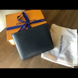 Louis Vuitton men’s wallet